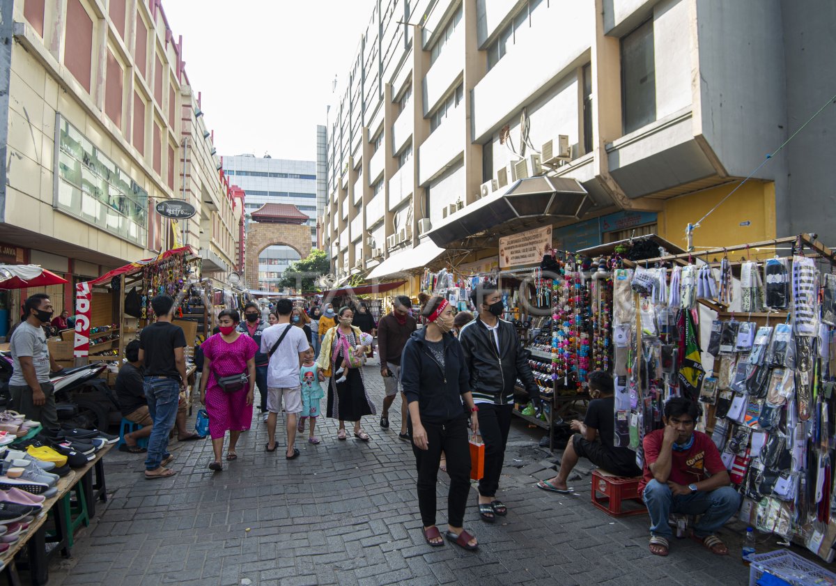 Indeks Keyakinan Konsumen Diprediksi Stabil di Kuartal IV: Analisis dan Prediksi Terkini