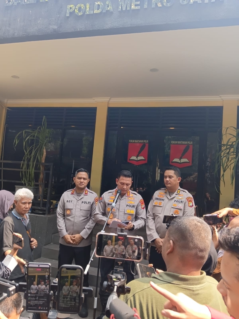 Polda Metro Jaya Luruskan Temuan 996 Pucuk Diduga Senjata di Yayasan Jaksel: 995 Senapan Angin, 1 Senjata Api