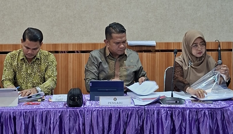 DKPP RI Sidang Ketua Bawaslu Labuhanbatu, Diduga Nikah Siri