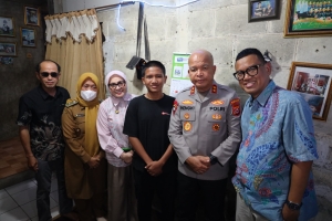 Dukungan untuk Ridwan, Kapolda Banten dan Uya Kuya Datang ke Walantaka