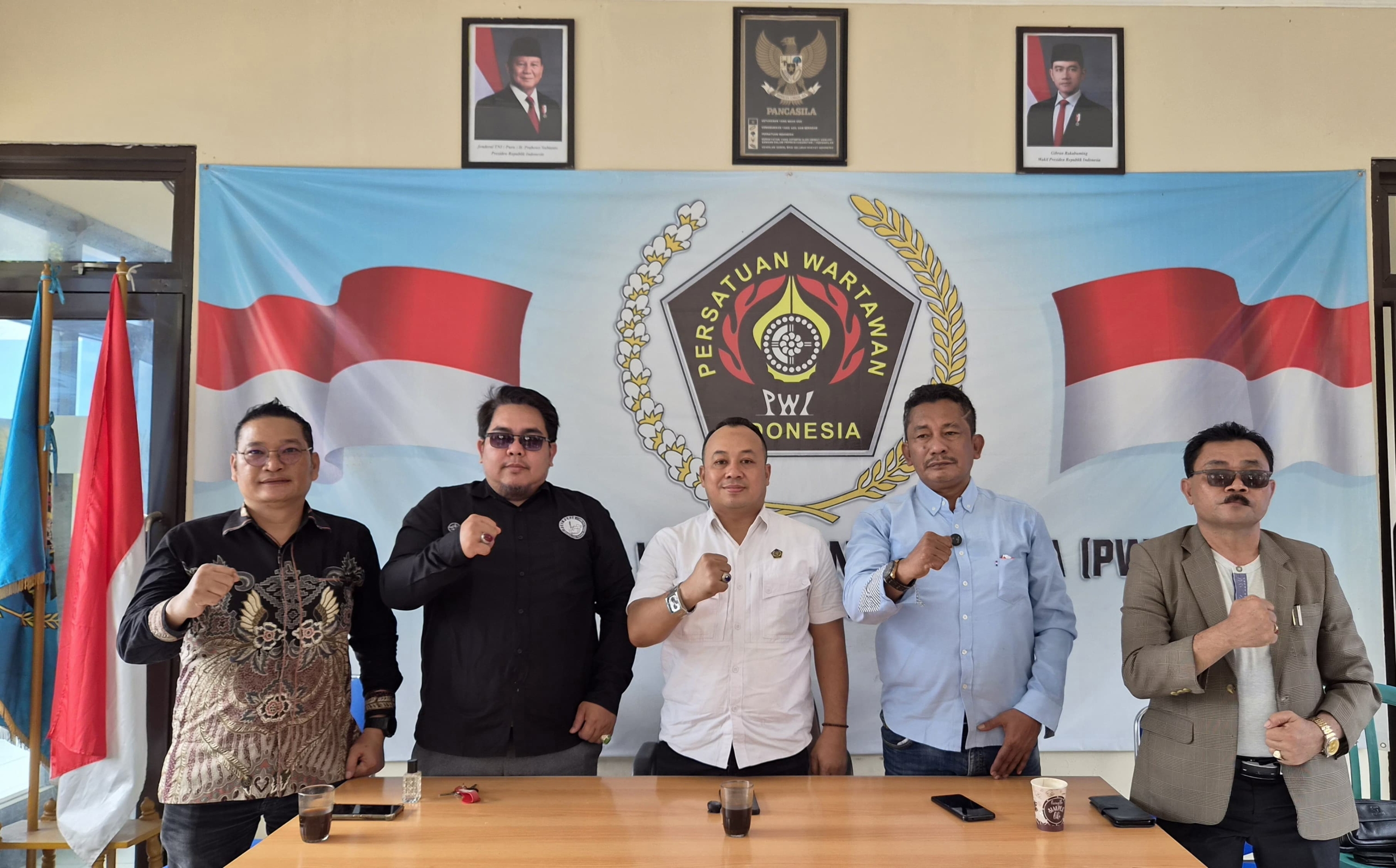 Insan Pers Bekasi Raya Bersatu, Aksi Damai 15 Oktober Desak PLT Bupati Evaluasi Kadis LH